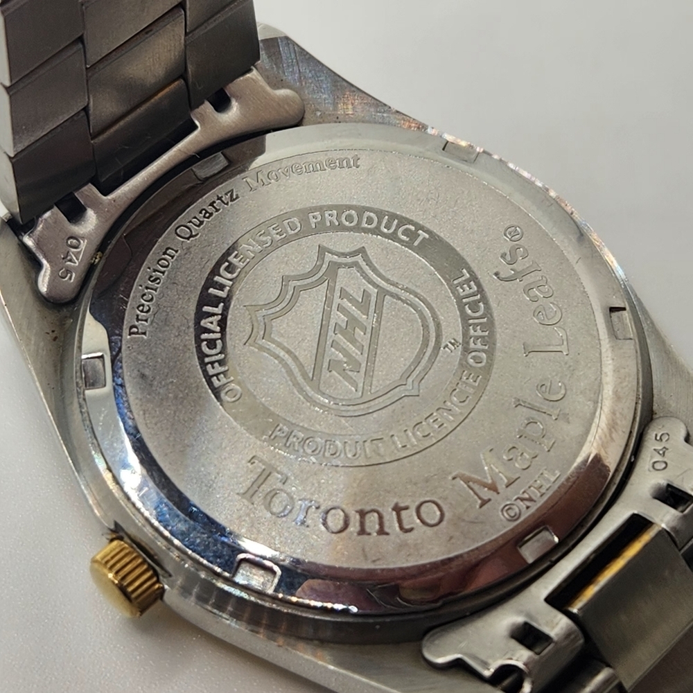 NHL Toronto Maple Leafs Gold and Silver Tone Mens Watch - Picture 7 of 7